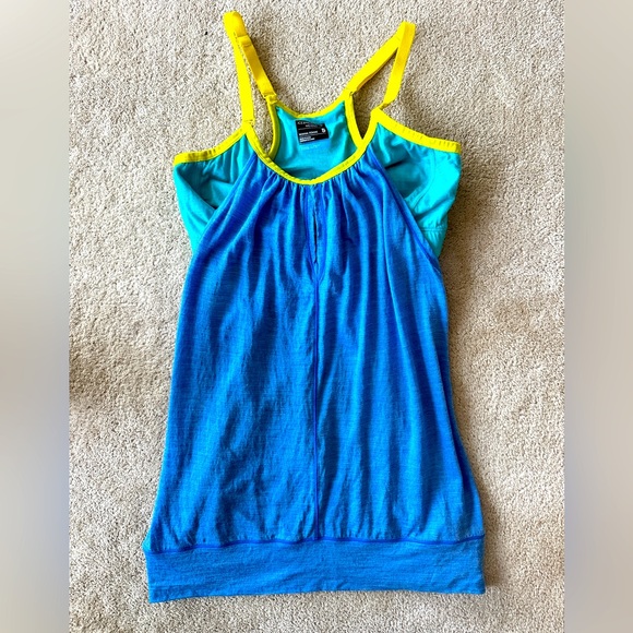 Icebreaker Tops - Icebreaker merino tank top